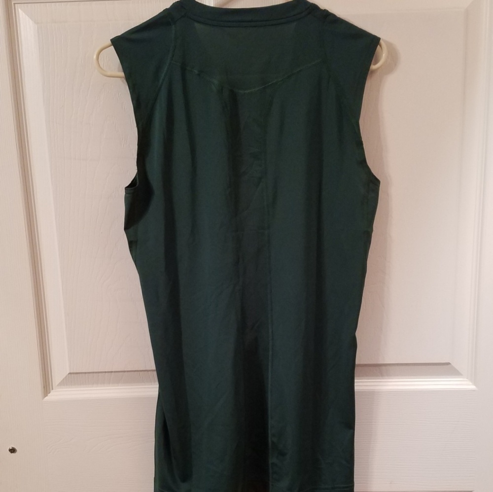 Nike, mens sleeveless compression, size large